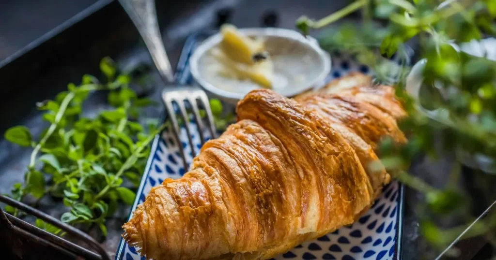 Savory Breakfast Croissants – The Ideal Morning Meal